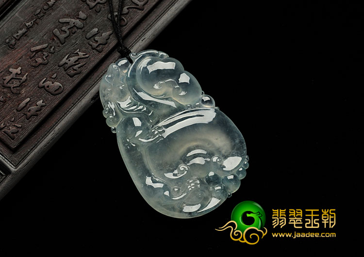 冰玻种晴水缅甸翡翠龙门如意挂件