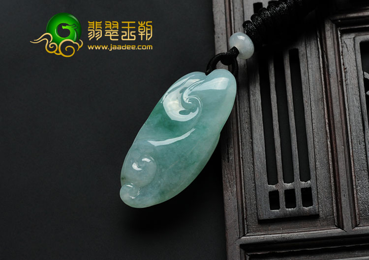 冰种飘翠缅甸翡翠富甲天下挂件