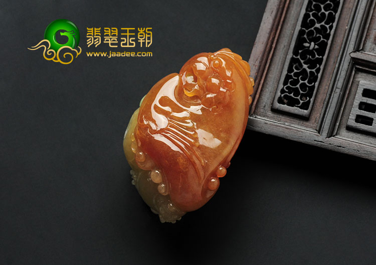 糯冰种三彩缅甸翡翠英明神武挂件