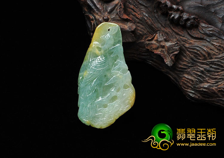 糯冰种黄翡飘花缅甸翡翠雀之灵挂件