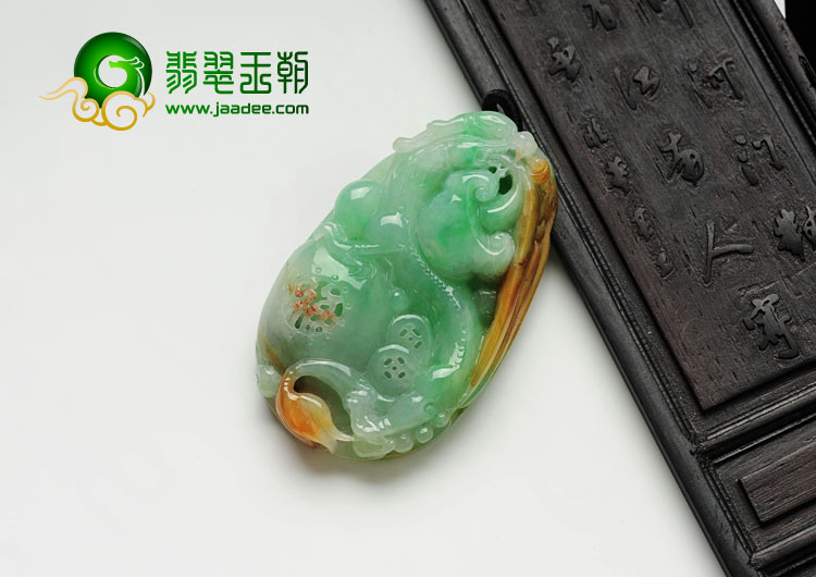糯冰种黄加绿缅甸翡翠龙行如意挂件