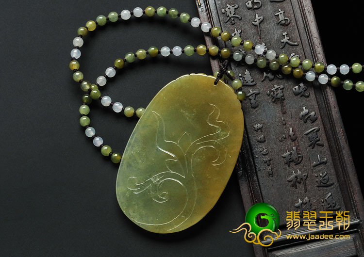 糯冰种褐黄翡缅甸翡翠富贵花开挂件
