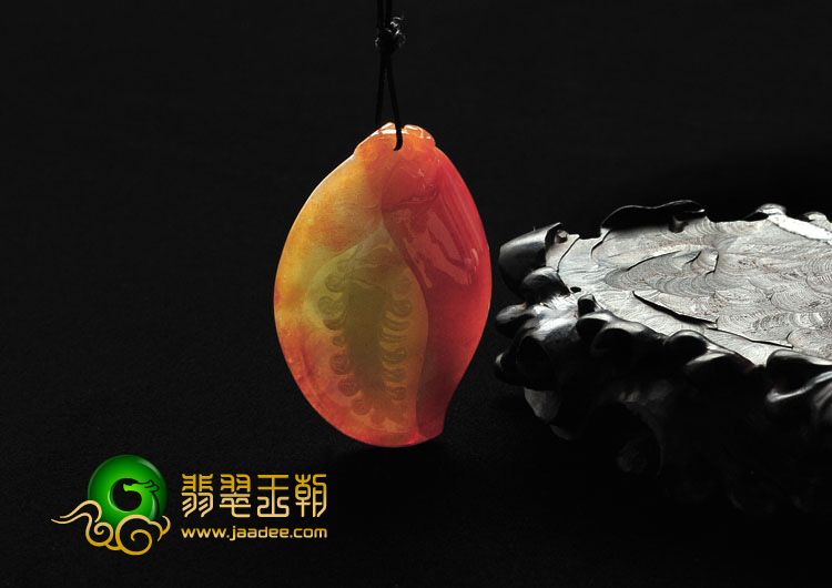 糯冰种红黄翡缅甸翡翠玉兰花挂件