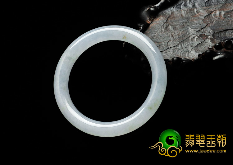 糯冰种晴水缅甸翡翠圆条手镯（58.2mm）