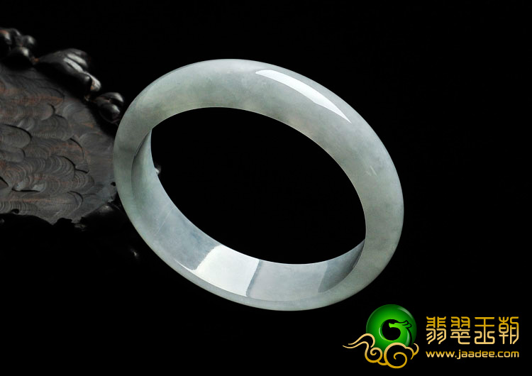糯冰种晴水缅甸翡翠手镯（58mm）