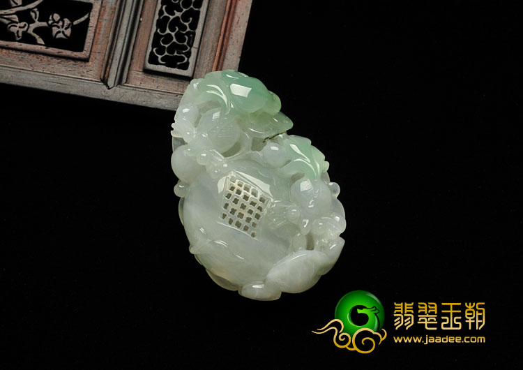 (超值推荐)糯冰种飘翠缅甸翡翠金玉满堂挂件