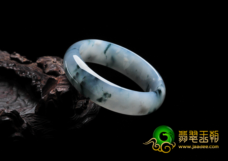 冰种飘花缅甸翡翠手镯（57.6mm）