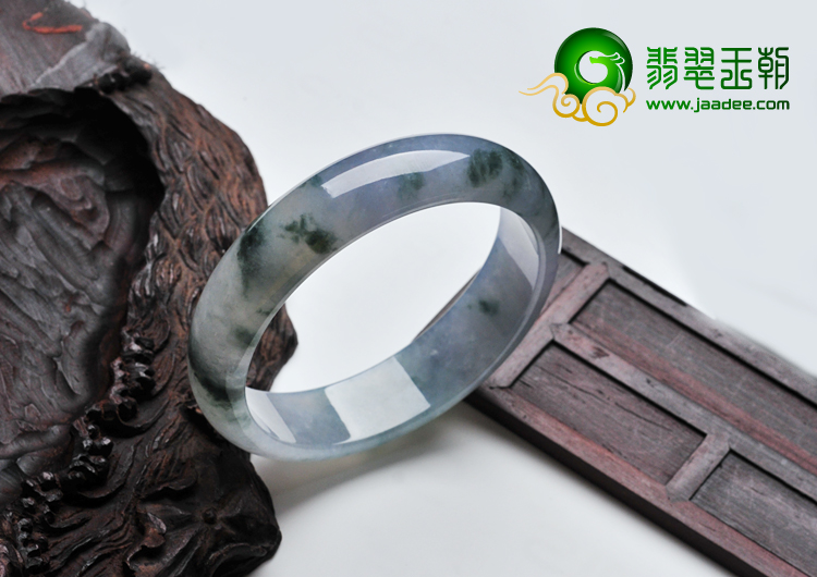 冰种紫罗兰飘花缅甸翡翠手镯（55.6mm）
