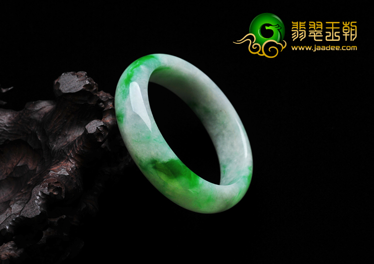 糯冰种飘翠缅甸翡翠手镯（59.3mm）