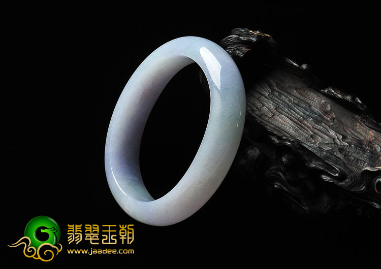 糯冰种紫罗兰缅甸翡翠贵妃镯（57.3mm-46.1mm）