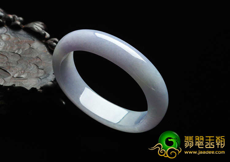 糯冰种紫罗兰缅甸翡翠贵妃镯（57.3mm-46.1mm）
