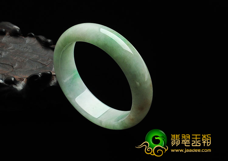糯冰种三彩缅甸翡翠手镯（53.1mm）