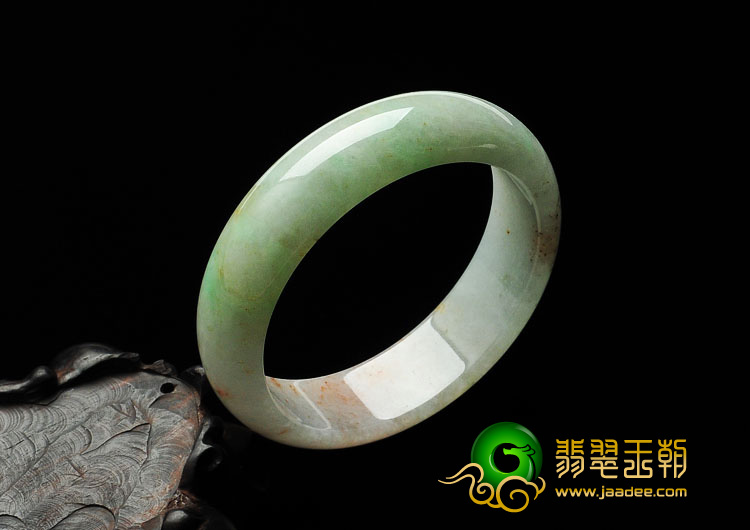糯冰种三彩缅甸翡翠手镯（57.3mm）