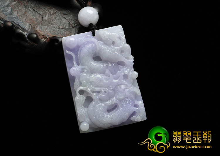 糯冰种春带彩缅甸翡翠A货龙牌挂件