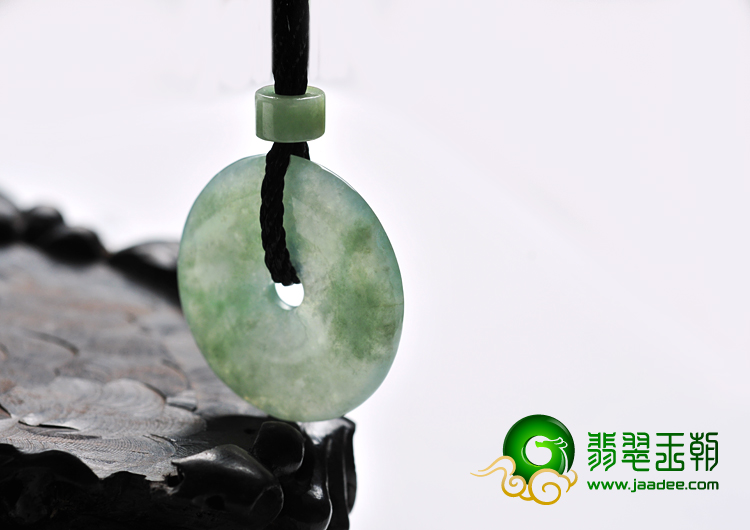 糯冰种晴水缅甸翡翠A货平安扣挂件