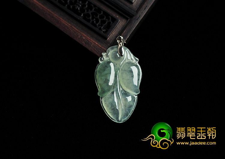 冰种飘花缅甸翡翠A货叶子挂件