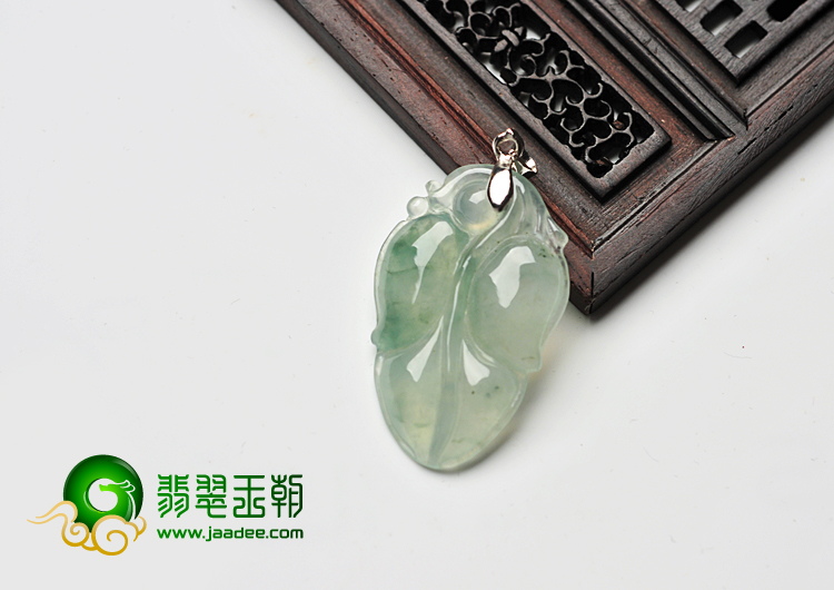 冰种飘花缅甸翡翠A货叶子挂件