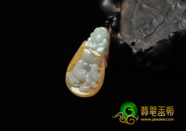 糯冰种黄翡缅甸翡翠A货前程似锦挂件