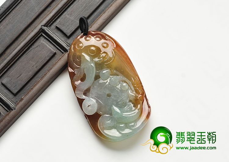 糯冰种红黄翡缅甸翡翠A货年年有余挂件