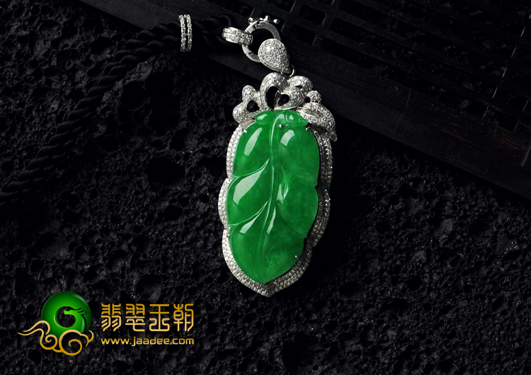 糯冰种正阳绿满绿缅甸翡翠包白金“金枝玉叶”挂件