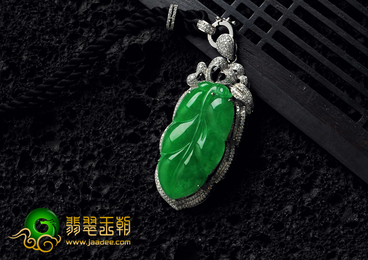 糯冰种正阳绿满绿缅甸翡翠包白金“金枝玉叶”挂件