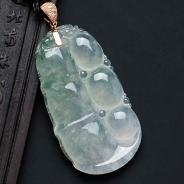 冰种晴水缅甸翡翠节节高挂件