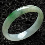 冰种飘翠缅甸翡翠手镯（59.2mm）