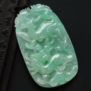 糯冰种豆色缅甸翡翠龙凤呈祥挂件