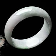 细糯种春带彩缅甸翡翠手镯（57mm）
