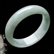 糯冰种晴水缅甸翡翠手镯（58.9mm）