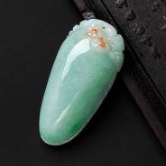 糯冰种豆色缅甸翡翠福瓜挂件