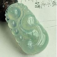 冰种飘花缅甸翡翠如意挂件