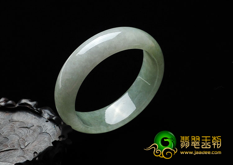 糯冰种晴水缅甸翡翠A货手镯（55.3mm）