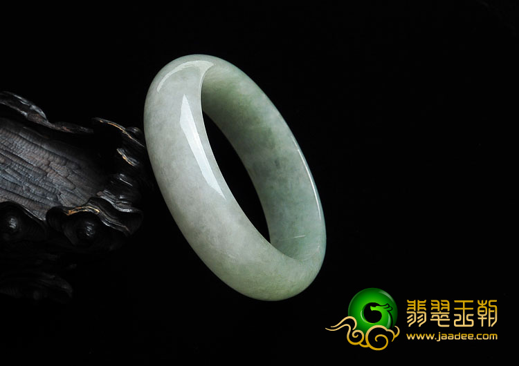 糯冰种晴水缅甸翡翠A货手镯（55.3mm）