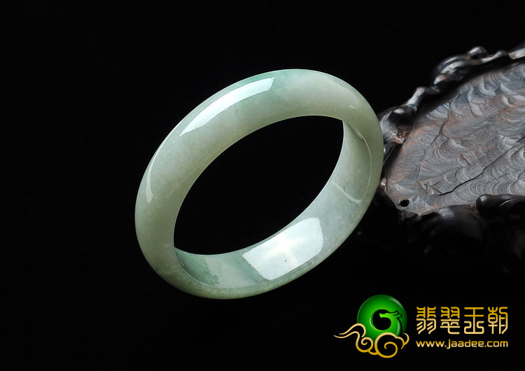 糯冰种晴水缅甸翡翠A货手镯（57.8mm）