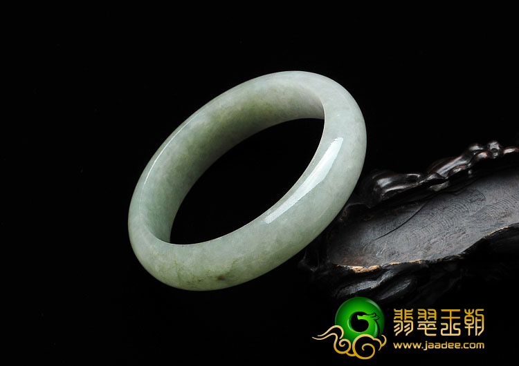 糯冰种晴水缅甸翡翠A货手镯（55.2mm）