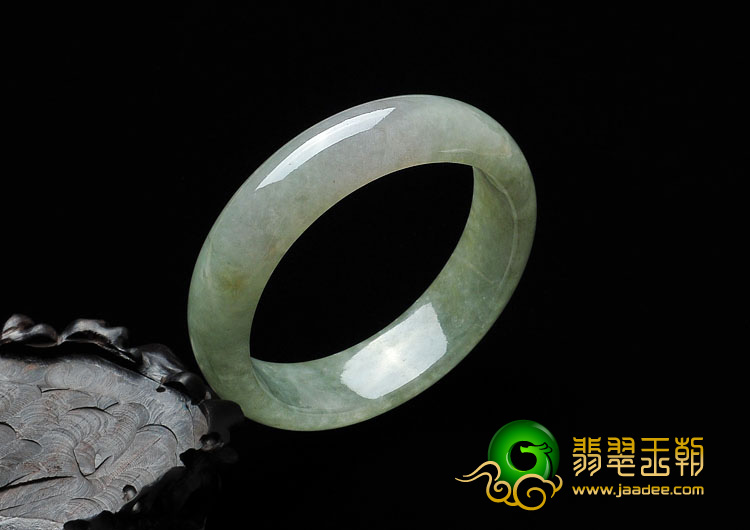 糯冰种晴水缅甸翡翠A货手镯（55.2mm）