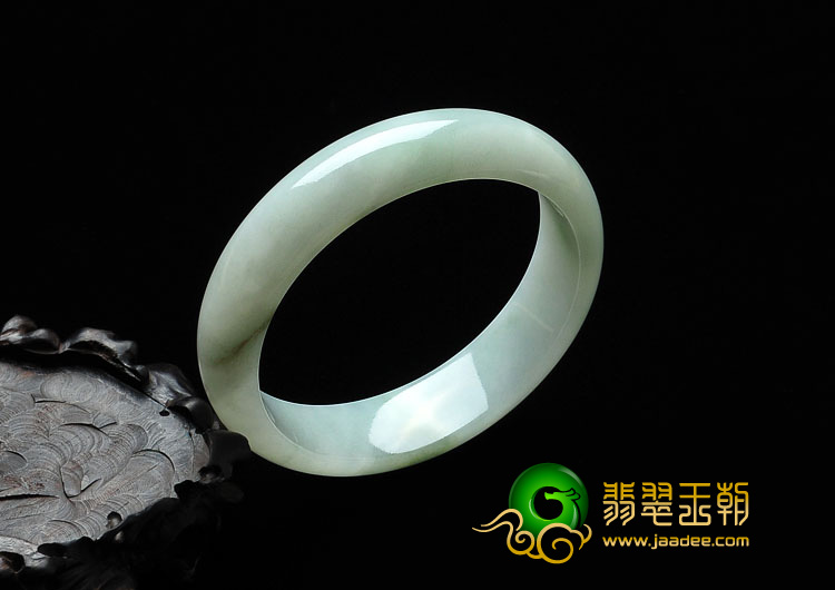 糯冰种晴水缅甸翡翠A货手镯（57.8mm）