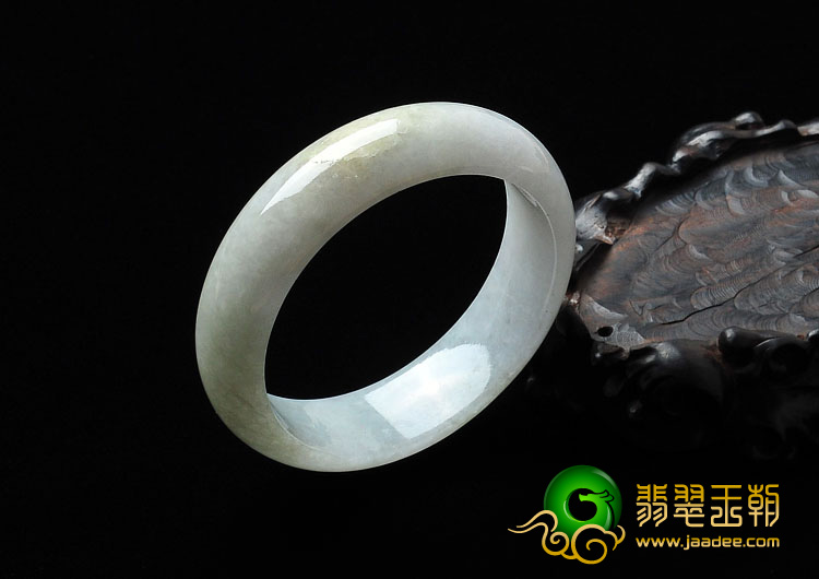 糯冰种晴水缅甸翡翠A货手镯（55.4mm）
