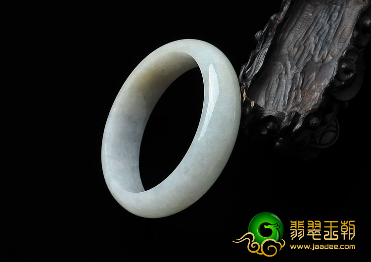 糯冰种晴水缅甸翡翠A货手镯（55.4mm）