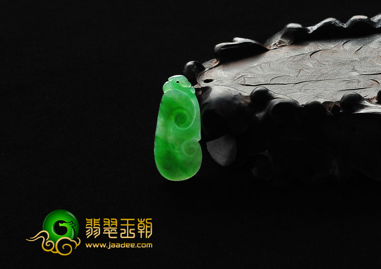 冰种阳绿缅甸翡翠A货如意挂件
