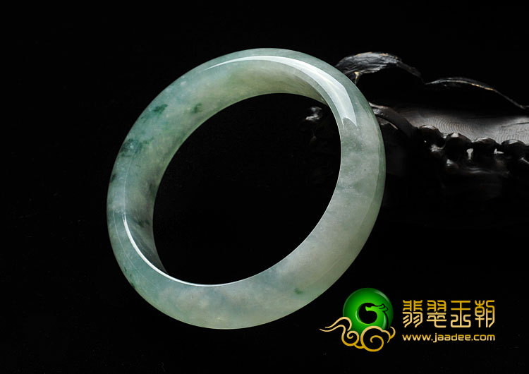冰种飘花缅甸翡翠A货手镯（59.9mm）
