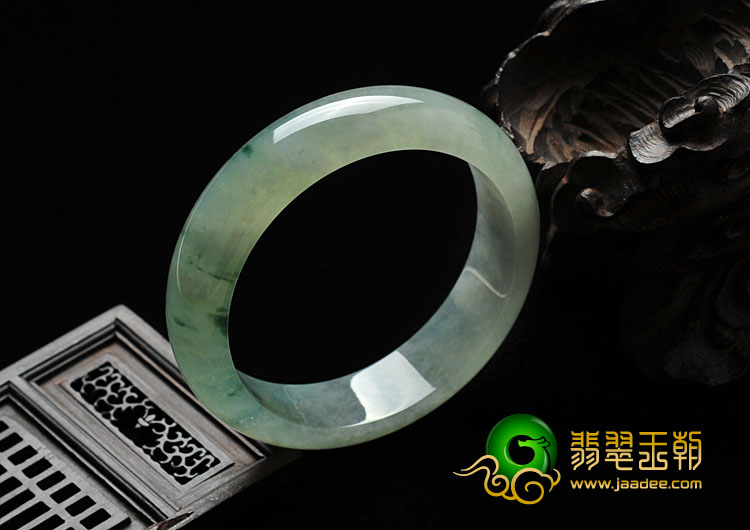 冰种飘花缅甸翡翠A货手镯（59.9mm）