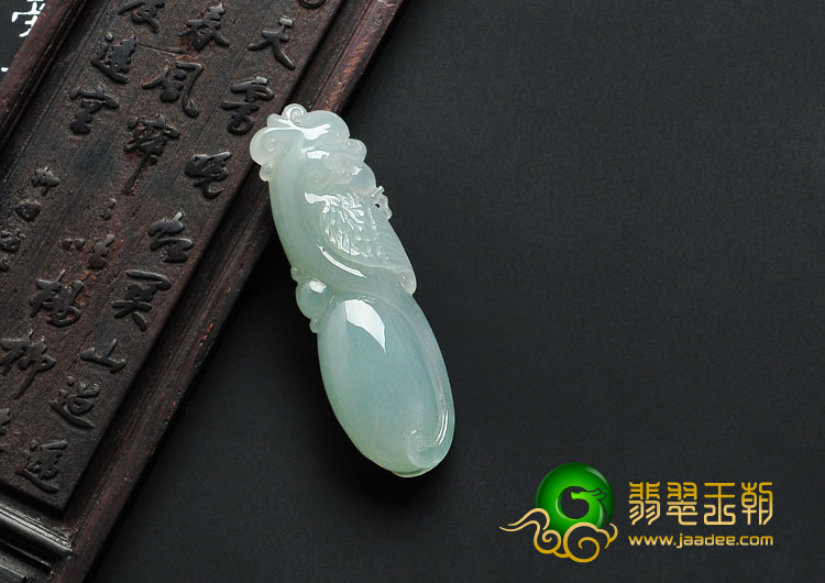 糯冰种晴水缅甸翡翠A货吉祥鸟挂件