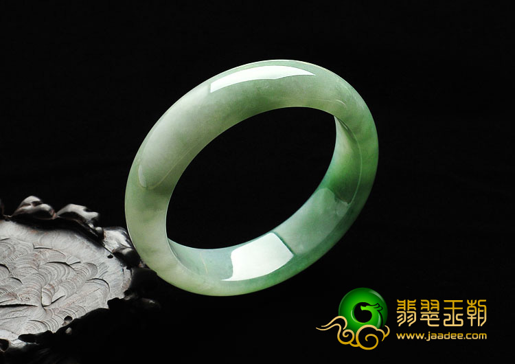 冰种晴水缅甸翡翠A货手镯（56.7mm）