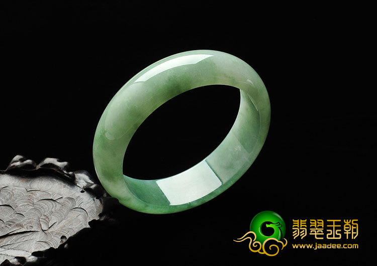 冰种晴水缅甸翡翠A货手镯（58.9mm）