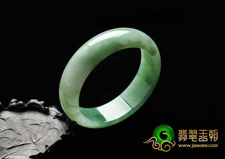 冰种晴水缅甸翡翠A货手镯（58.8mm）