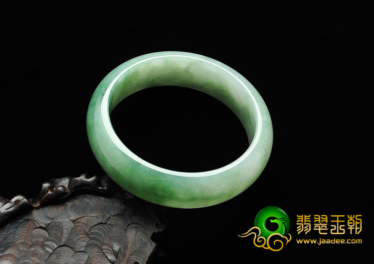 冰种晴水缅甸翡翠A货手镯（58.8mm）