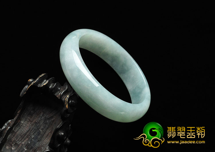 糯冰种晴水缅甸翡翠A货手镯（60.3mm）