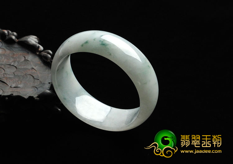 糯冰种飘花缅甸翡翠A货手镯（55.4mm）